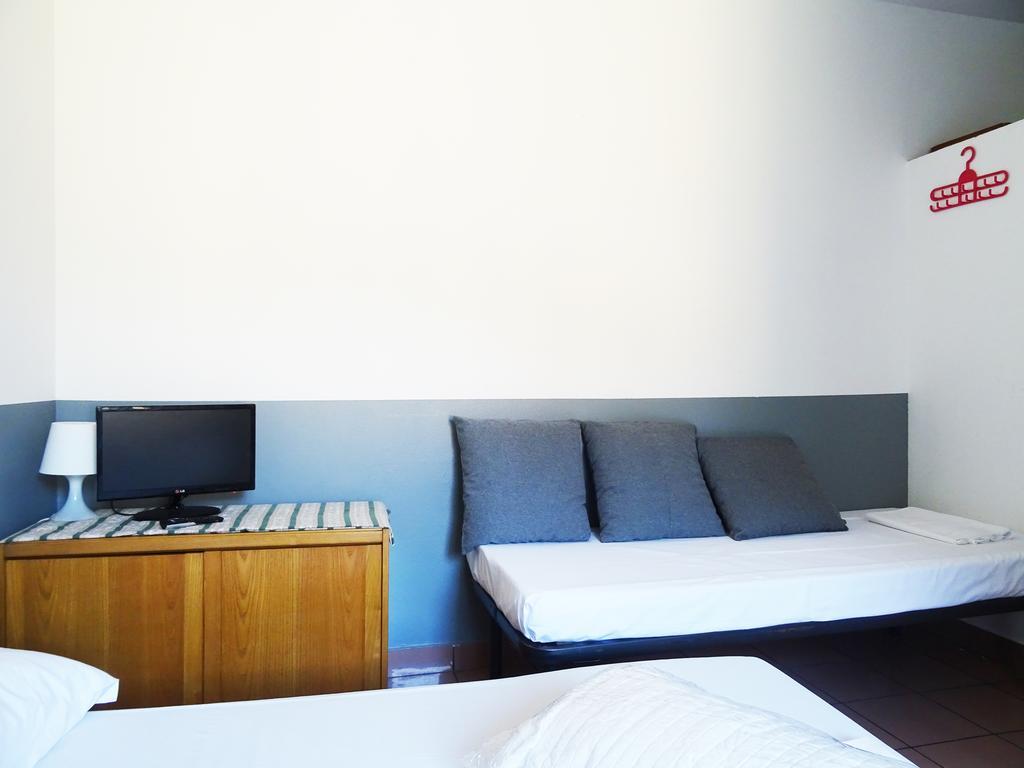 Victoria Hotels Carso Camnago Volta Luaran gambar