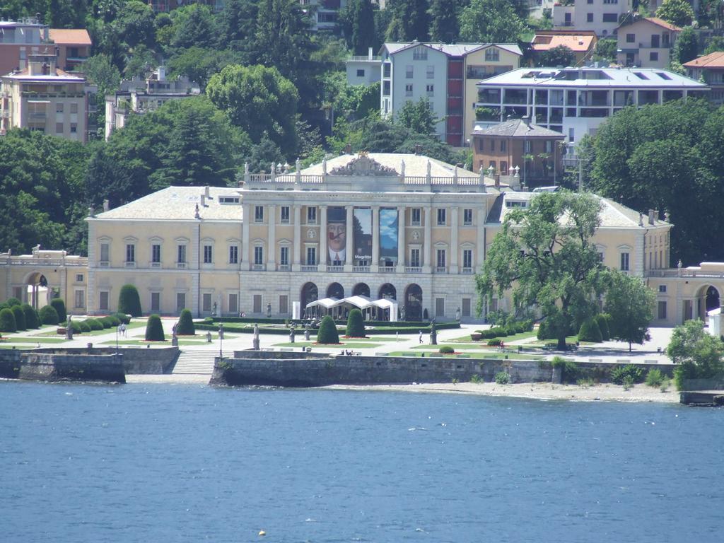 Victoria Hotels Carso Camnago Volta Luaran gambar